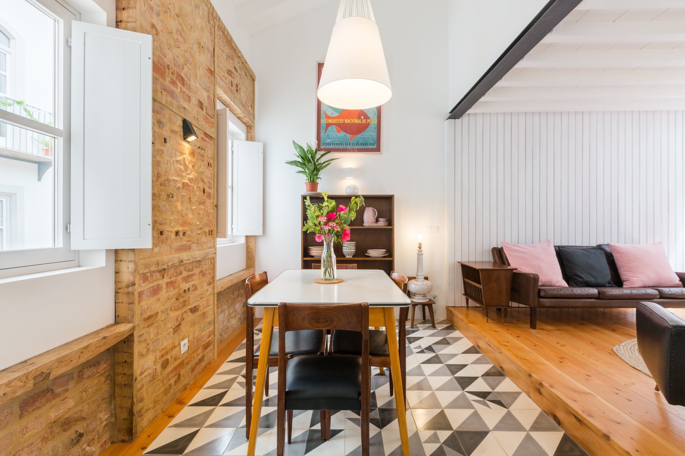 Romantic Apartment, 1 King Bed with Sofa bed, Non Smoking | In-room dining