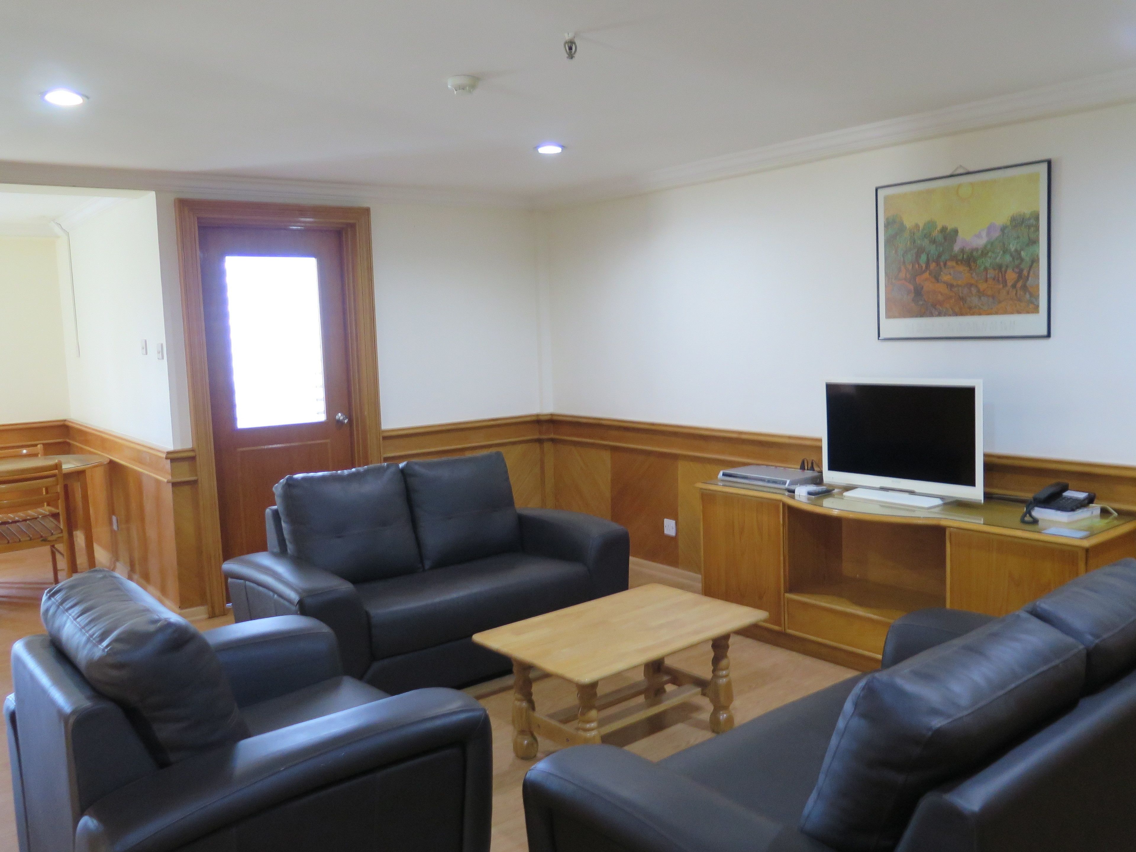 standard apartment | living room | led tv
