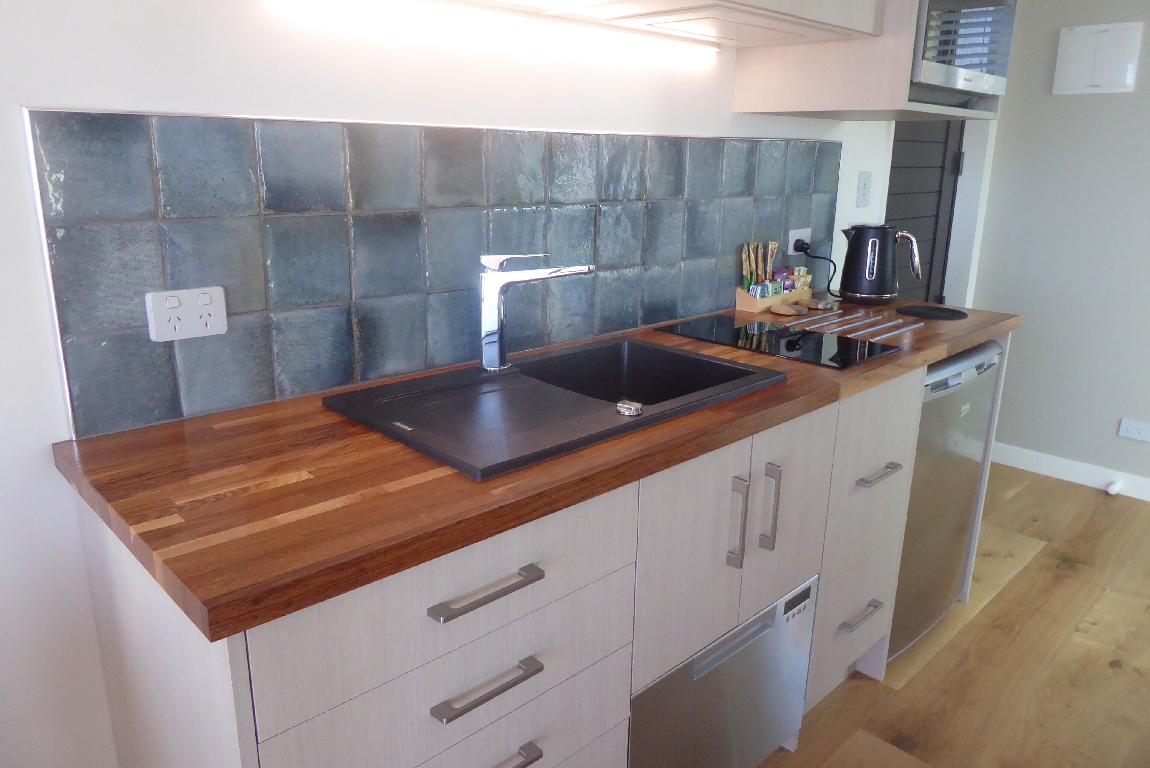 Studio 1 - Bay View | Private kitchen
