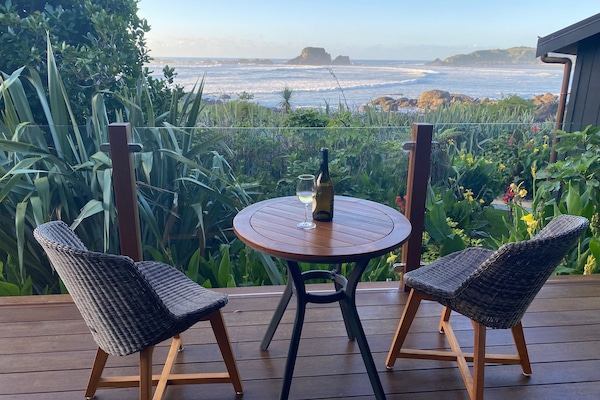 Studio 2 - Island View | Terrace/patio