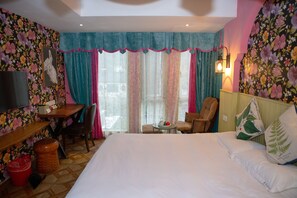 Deluxe Double Room A | Desk, blackout curtains, free WiFi, bed sheets