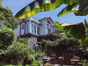 Overnatningsstedets facade