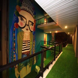 Terrace/patio - Chiangkhong Teak Garden Riverfront Onsen Hotel (Chiang Khong)