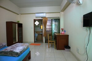 Standard Room, 1 Double Bed, Non Smoking | Room amenity - Baan Aranya (Chiang Mai)