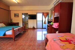 Familienzimmer, Mehrere Betten, Nichtraucher | Zimmerausstattung