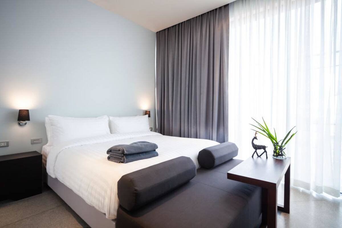 Double Room, 1 Queen Bed, Non Smoking, Sea View