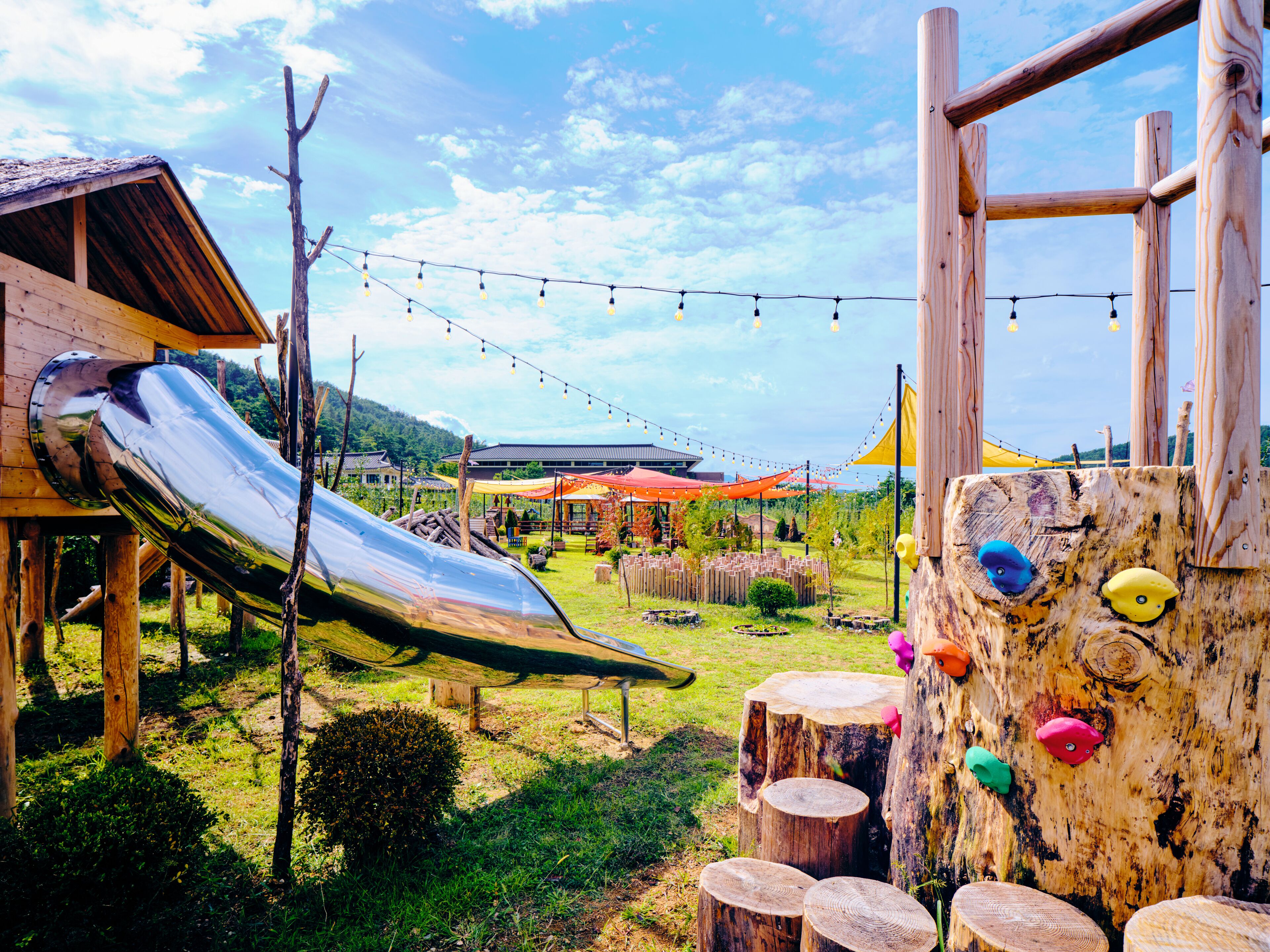 children’s play area – outdoor