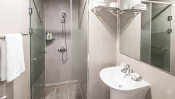 Shower, free toiletries, hair dryer