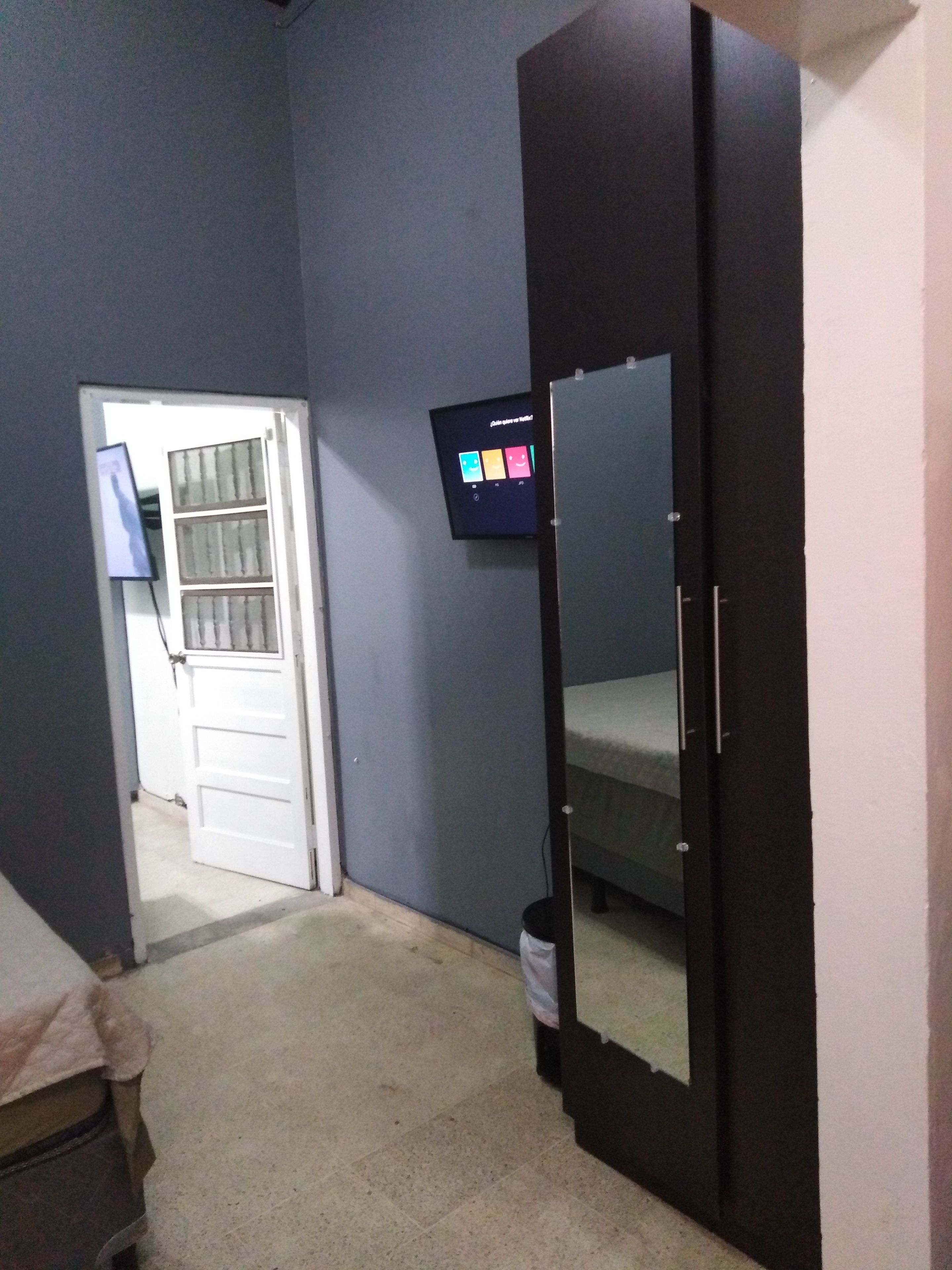 Apartment, 1 Queen Bed, Non-Smoking  | Individually furnished, iron/ironing board, free WiFi, bed sheets