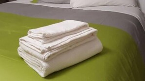 Dreibettzimmer, Gemeinschaftsbad