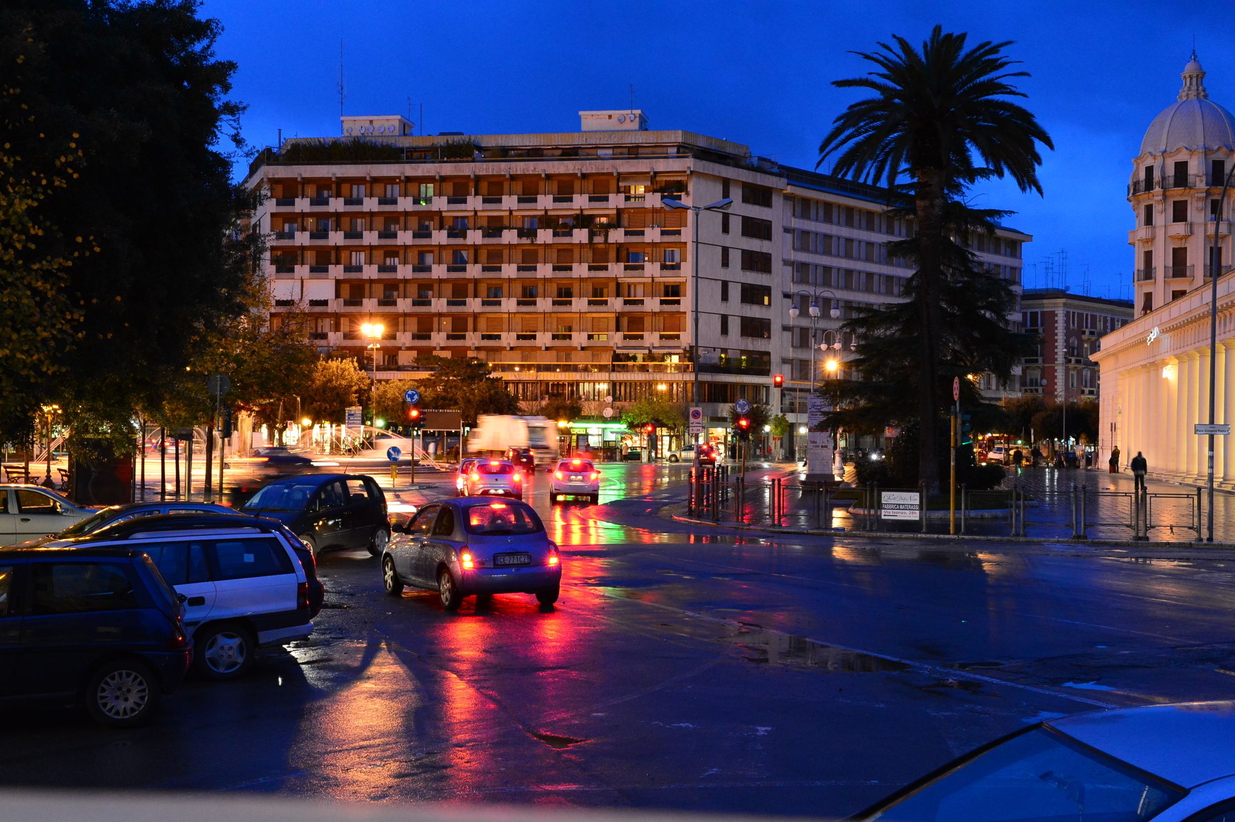 Foto - Conte di Cavour