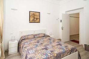 Habitació doble, bany privat | Decoració individual, mobiliari individual, escriptori i wifi gratuïta