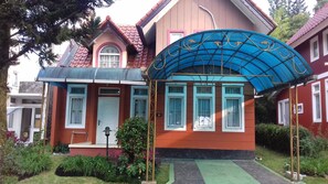 Front of property - Kota Bunga R (Cipanas)