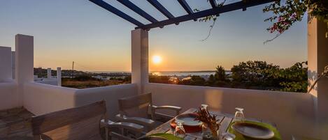 Leilighet – standard, 2 soverom, sjøutsikt | Terrasse/patio