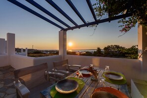 標準公寓, 2 間臥室, 海景 | 露台/庭院