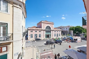 Esterni