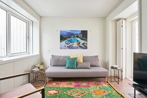 Télévision à écran plat