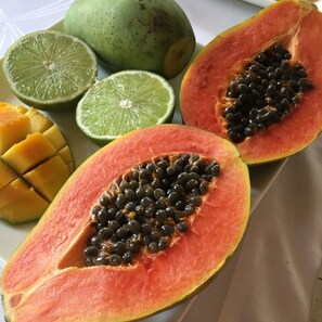 Breakfast, lunch, dinner served; local and international cuisine 