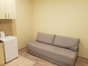 Apartment | Living room | Flat-screen TV