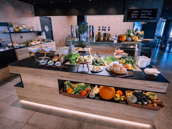 Desayuno buffet incluido todos los días