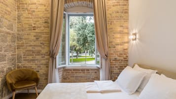 Deluxe Double Room, Park View | View from room