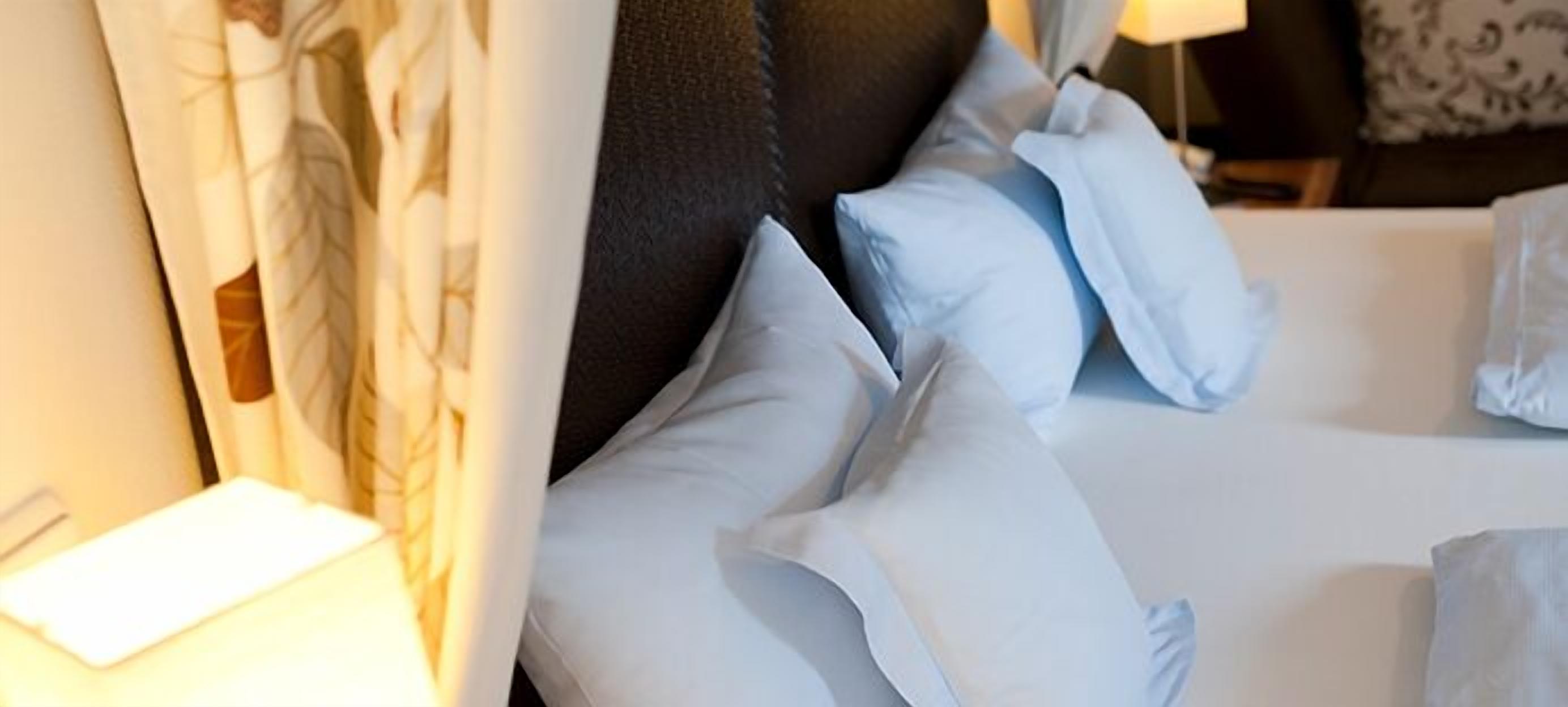 junior suite | minibar, individually decorated, individually furnished, desk