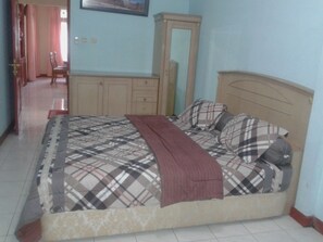 Escritorio y wifi gratis