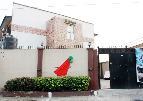 Voorkant van accommodatie