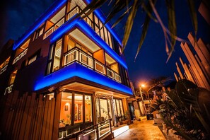 Front of property - Dreamer Boutique Hotel (Hengchun)