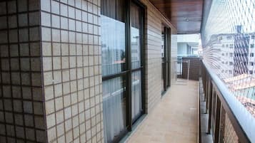 Espaçoso confortavel 3 quartos Vista Mar | Balcón