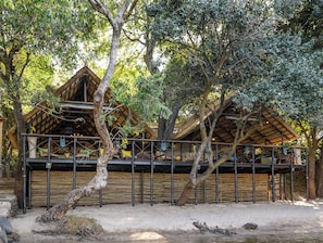 Fachada de la propiedad