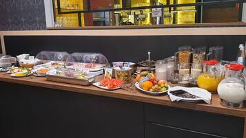 Daily buffet breakfast (EUR 16.50 per person)