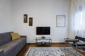 Duplex, 2 Bedrooms | Living area | TV
