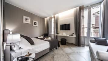 Deluxe Triple Room