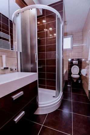 Bathroom - Hotel Majna (Modrica)