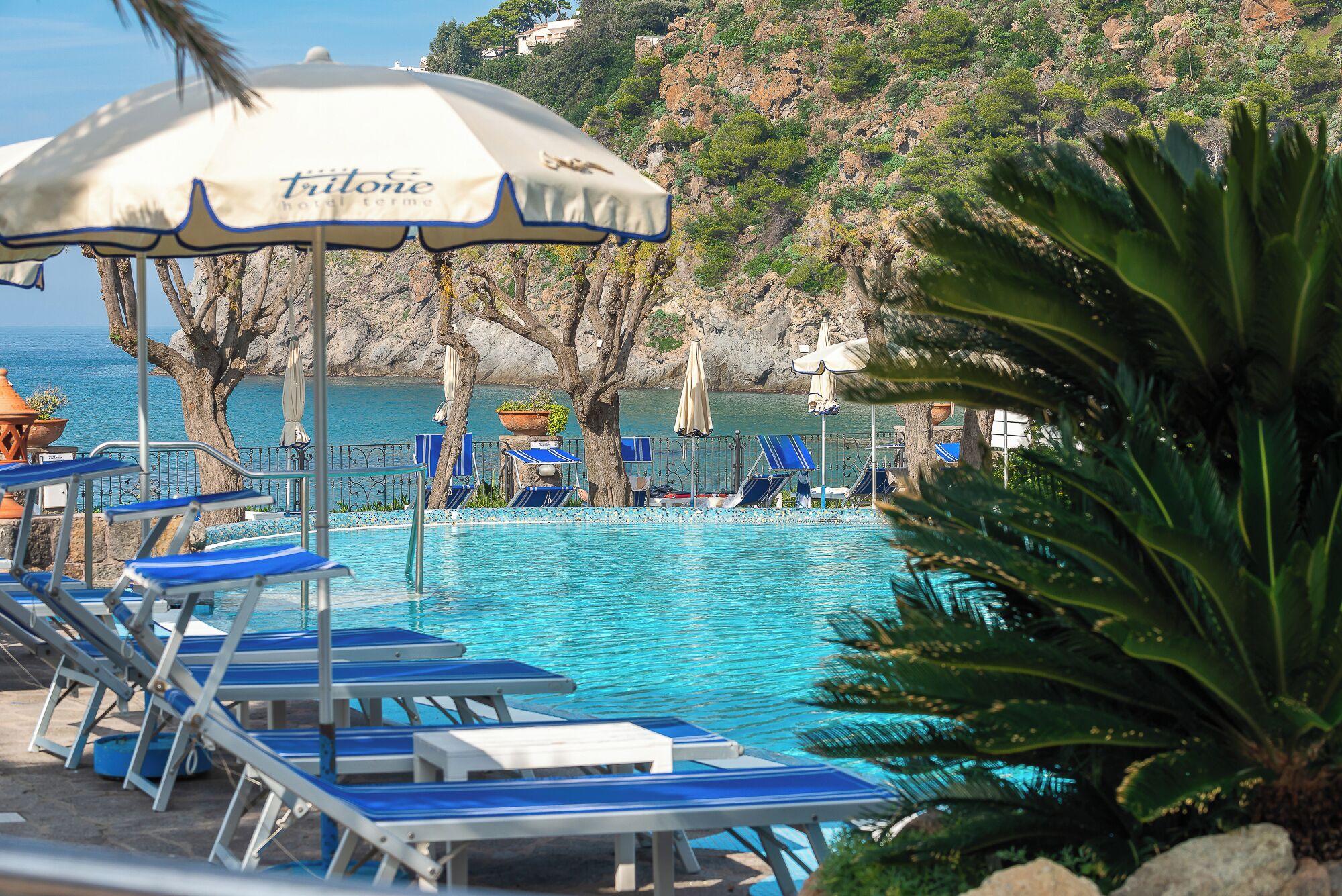 3 piscinas internas, 5 piscinas externas, espreguiçadeiras