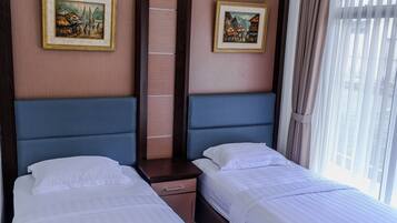 Kamar Superior | Meja kerja, Wi-Fi gratis, dan seprai linen