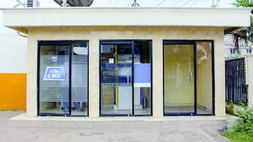 Distributeur de billets sur place