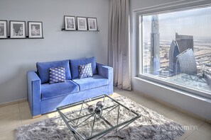 Premier Apartment, 2 Bedrooms, City View | Living room | Flat-screen TV - Dream Inn 48 Burj Gate Gulf View (Dubai)