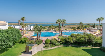 Golden Club Cabanas