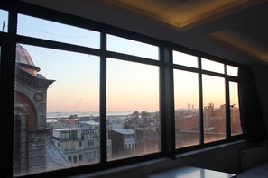 Daily buffet breakfast (EUR 3.5 per person) - Alf Hotel (Istanbul)