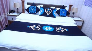 Phòng đôi Economy | 1 phòng ngủ, bộ đồ giường cao cấp, két bảo mật tại phòng, bàn