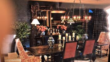 Room service – dining