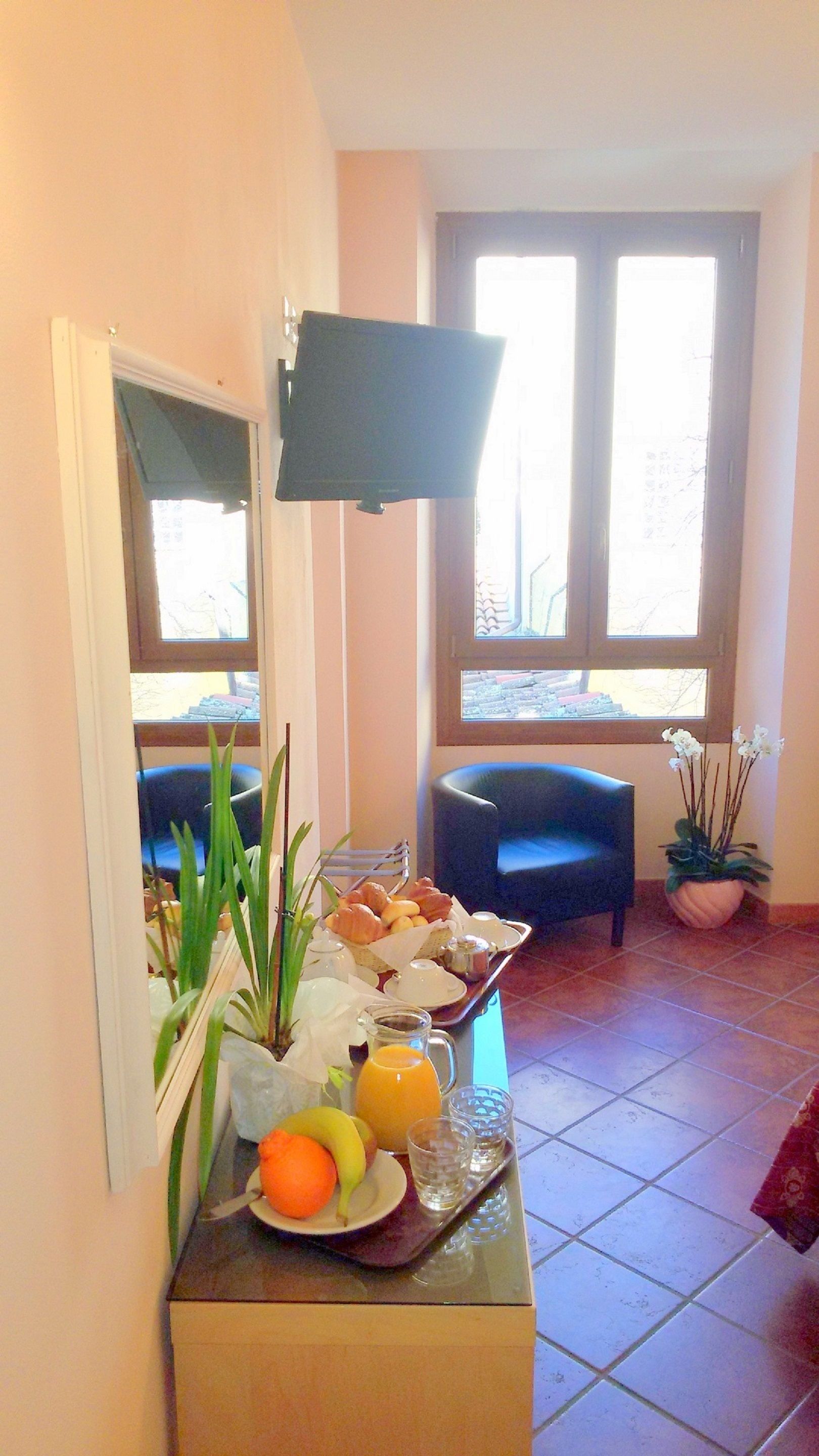 comfort single room, garden view | 1 bedroom, frette italian sheets, premium bedding, select comfort beds