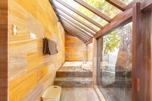 Bathroom - Luxury Villa Kalyca (Seminyak)