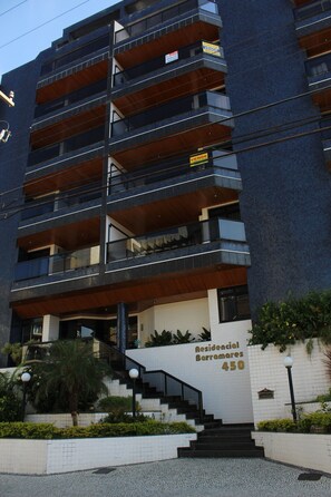 Front of property - Confortável e Bem Localizado 3 Quartos (Cabo Frio)