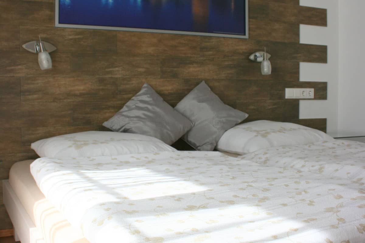 junior suite | 1 bedroom, in-room safe, desk, soundproofing