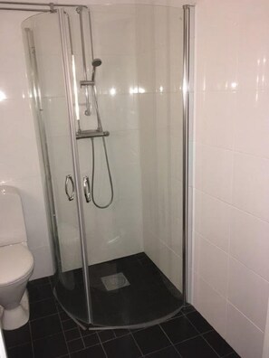 Dusj på badet