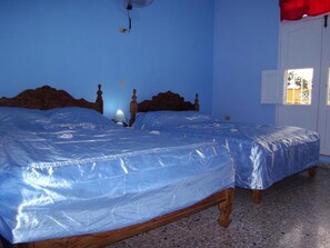 Chambre Triple Standard, plusieurs lits, non-fumeur