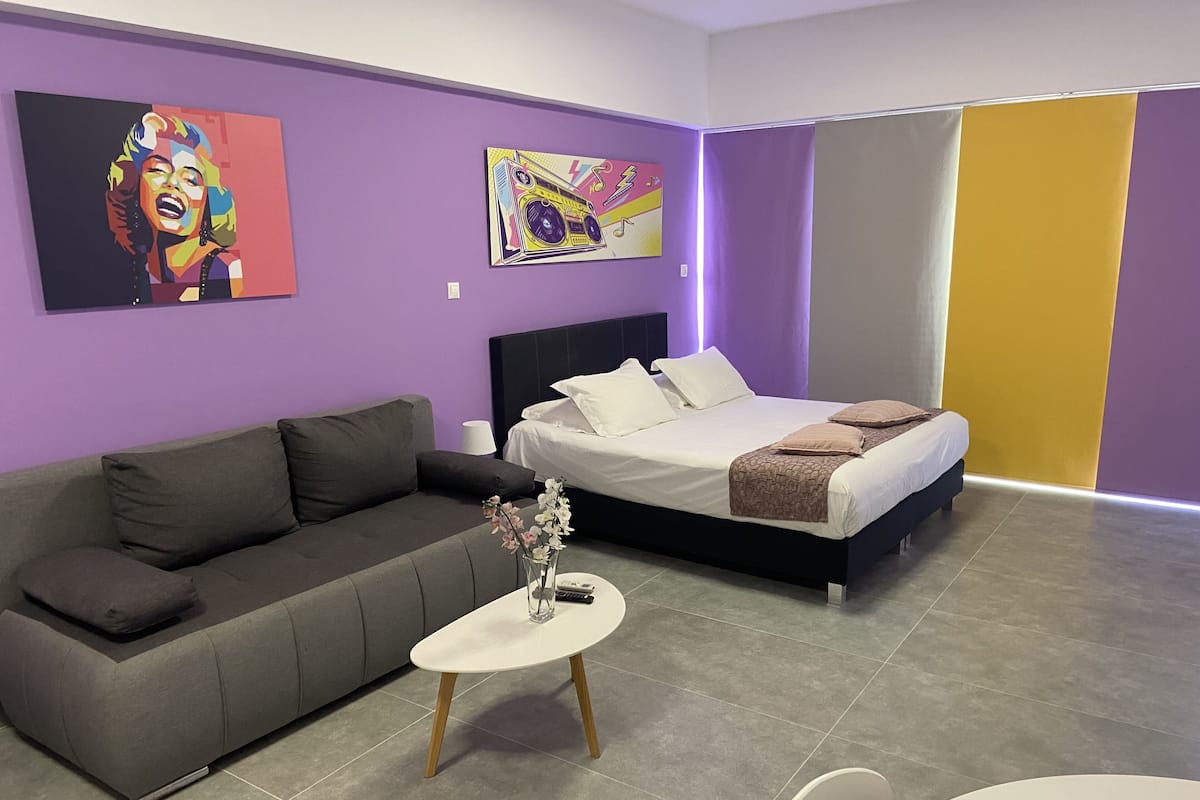 Comfort-studiosuite - byudsigt | Premium-sengetøj, gratis minibar, skrivebord